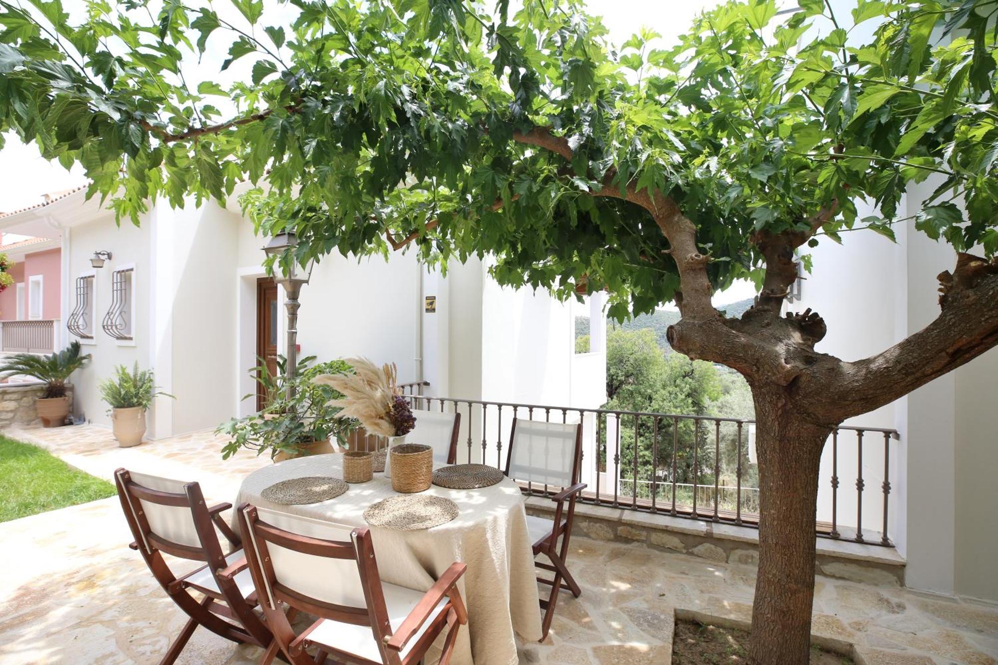 Kores Villas นีดรี ภายนอก รูปภาพ