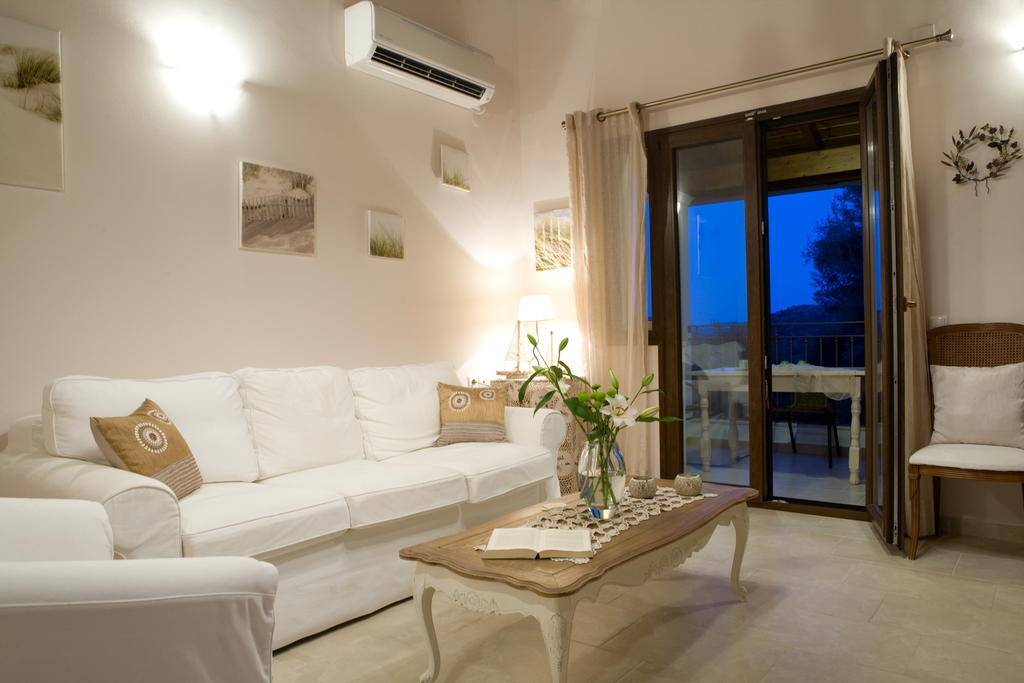 Kores Villas นีดรี ภายนอก รูปภาพ